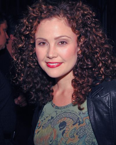 Reiko Aylesworth Biography, Age, Height, Weight & More