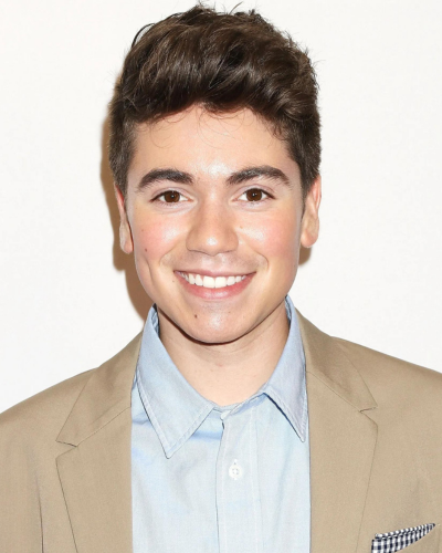 Noah Galvin Biography ,Age, Height, Weight, ,Family, Net Worth & More